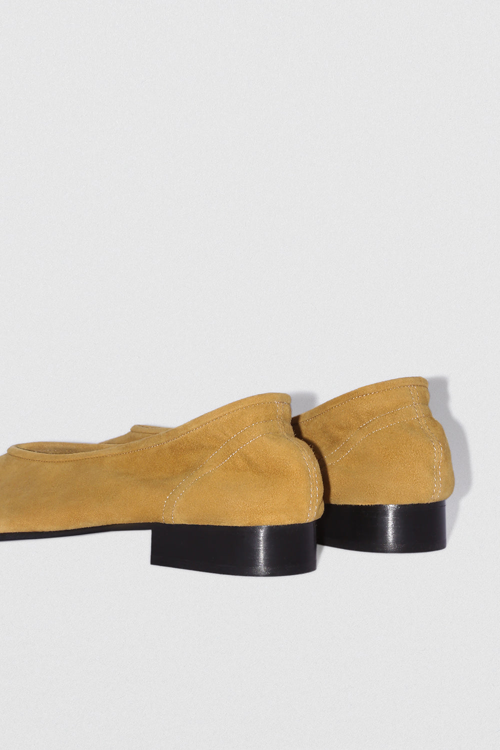 Carré Cumin Kid Suede Leather Pump