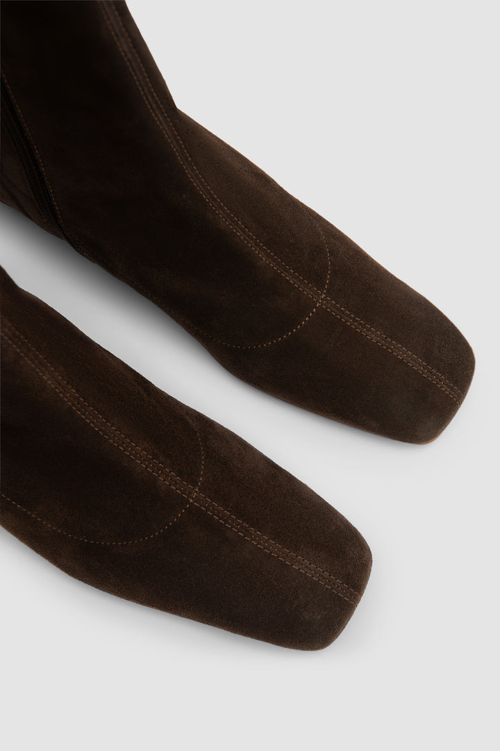 Este Ristretto Suede Leather Ankle Boot