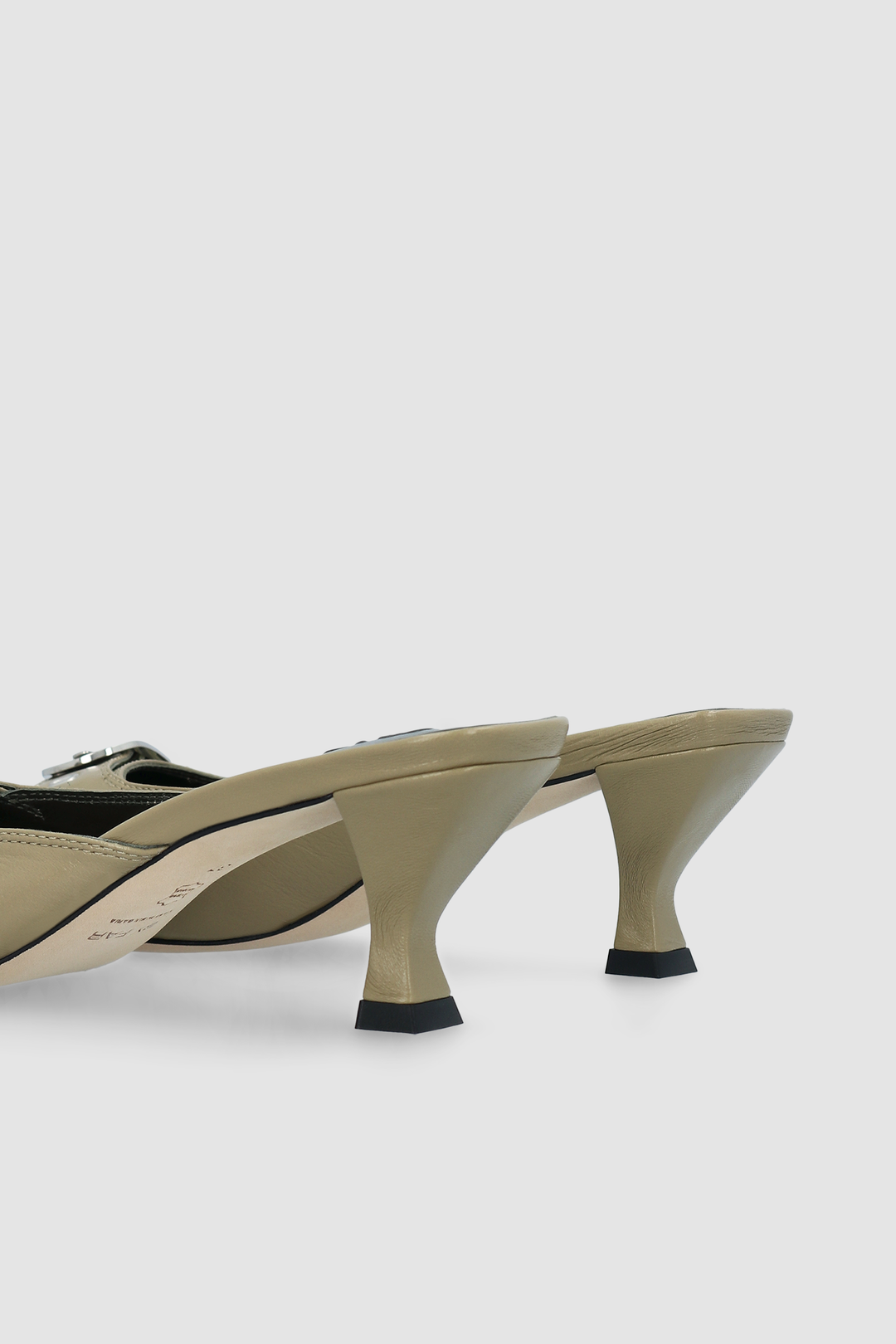 Evelyn Mangrove Glossed Nappa Leather Slingback Pump