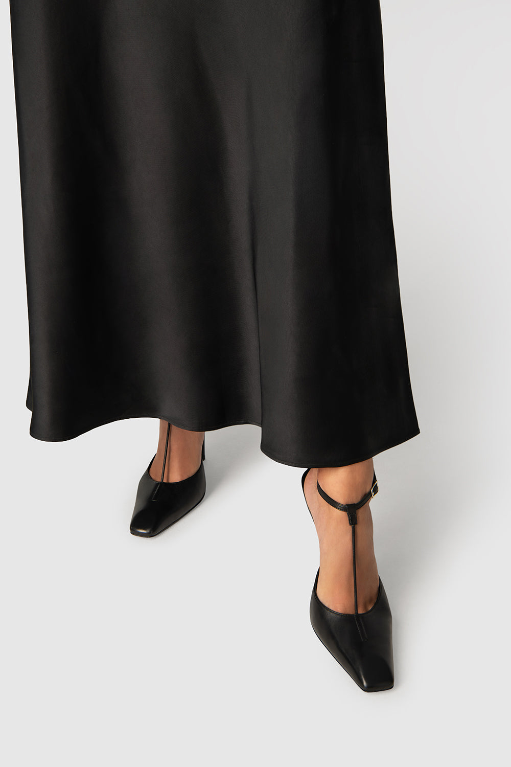 Tao Black Lamb Nappa Leather Kitten Heel