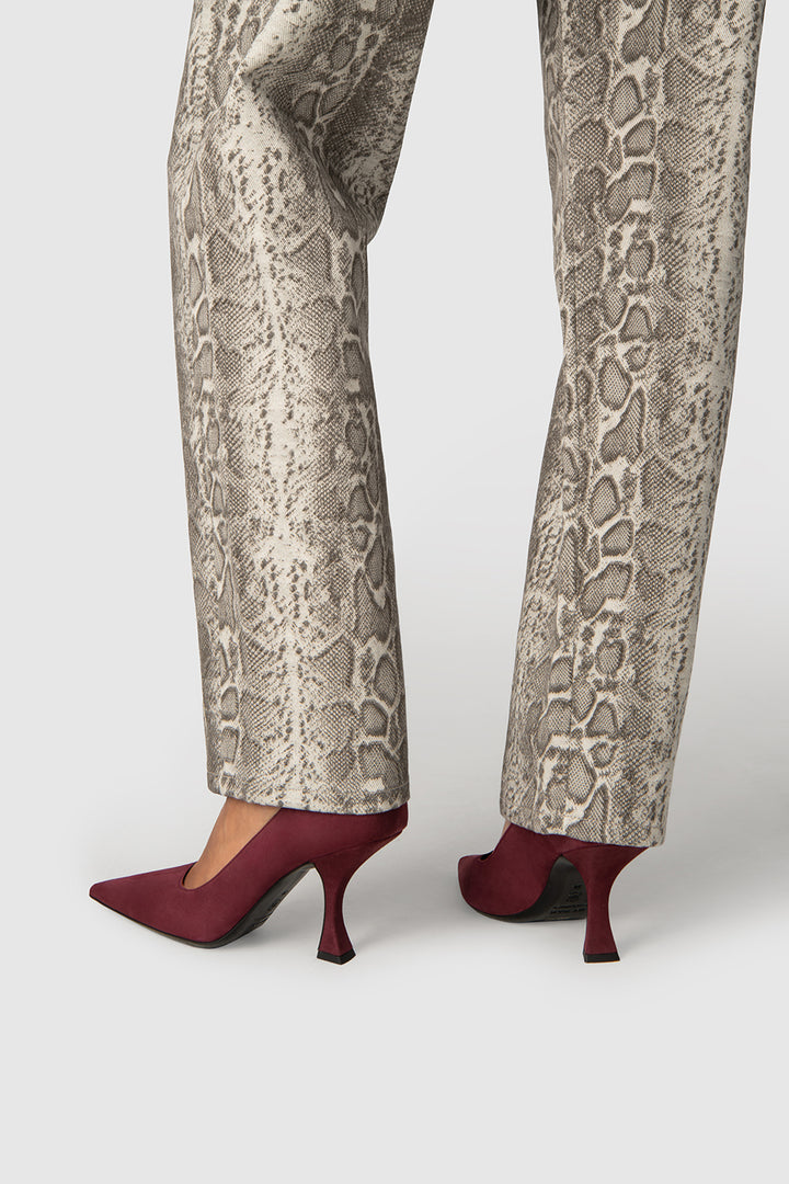 Viva Sour Cherry Suede Leather Pump