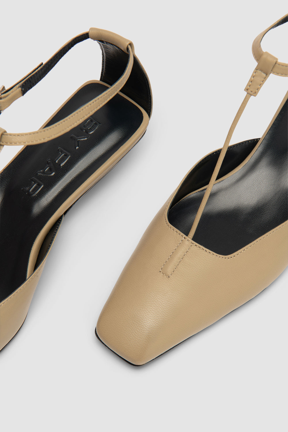 Tao Mangrove Lamb Nappa Leather Kitten Heel