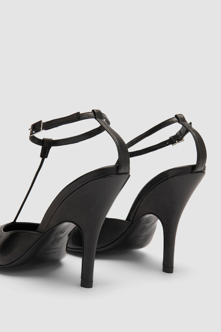 Tara Black Lamb Nappa Leather Pump