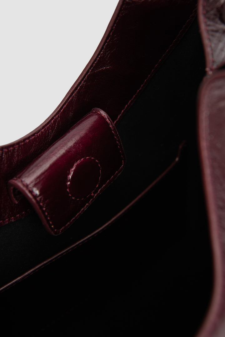 Amber Folio Grape Calf Leather Shoulder Bag