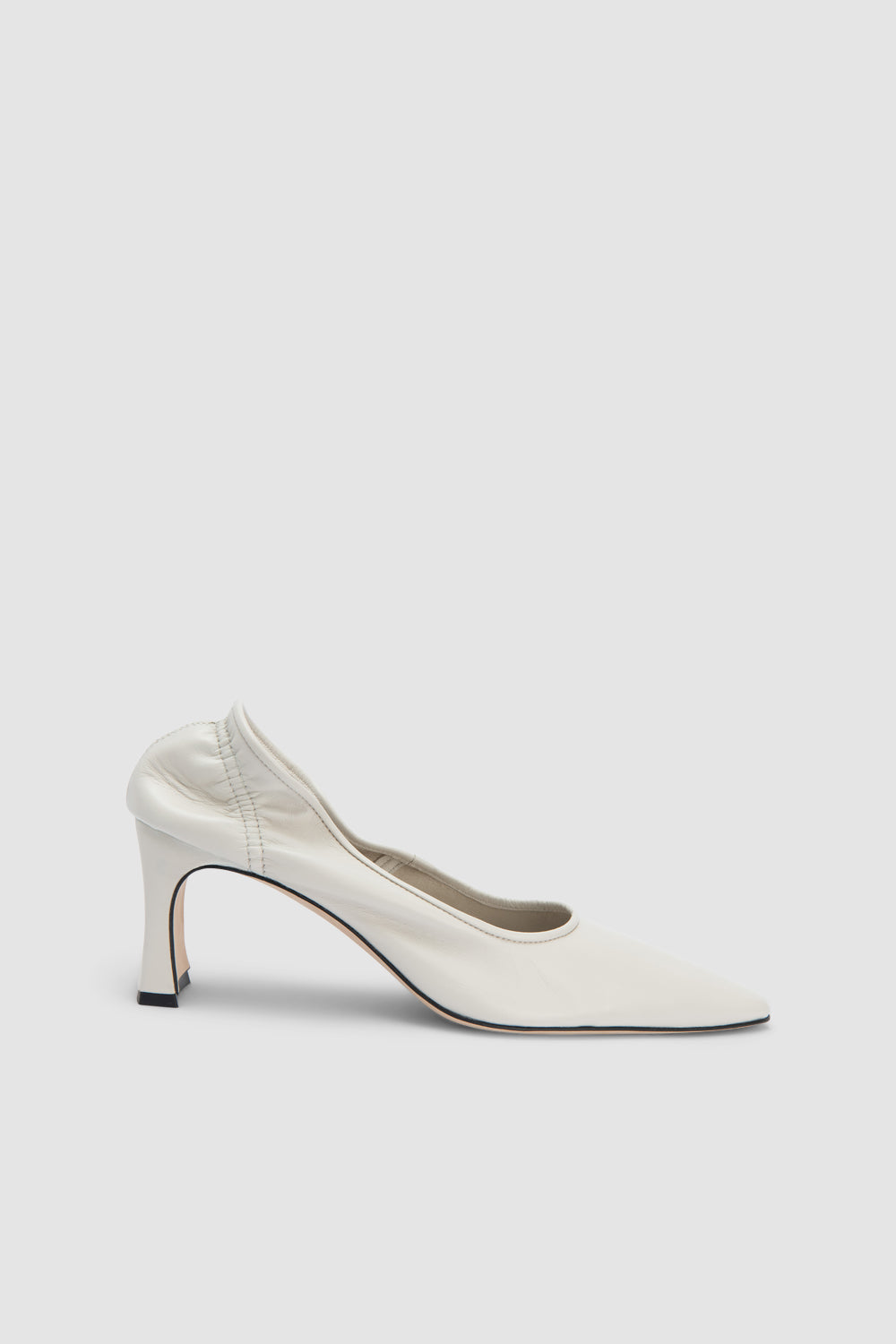 Carre 89 Leather Pump