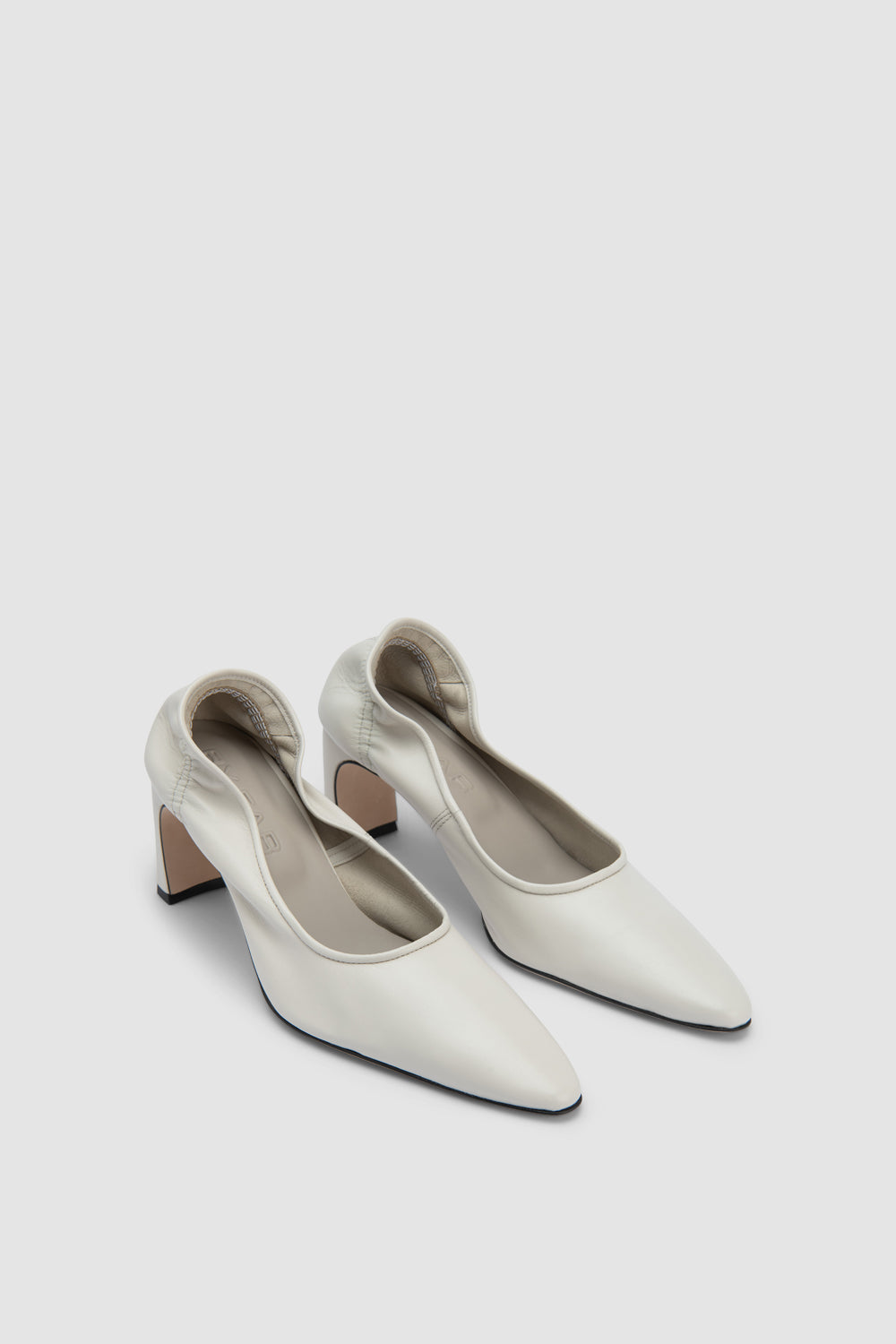 Carre 89 Leather Pump