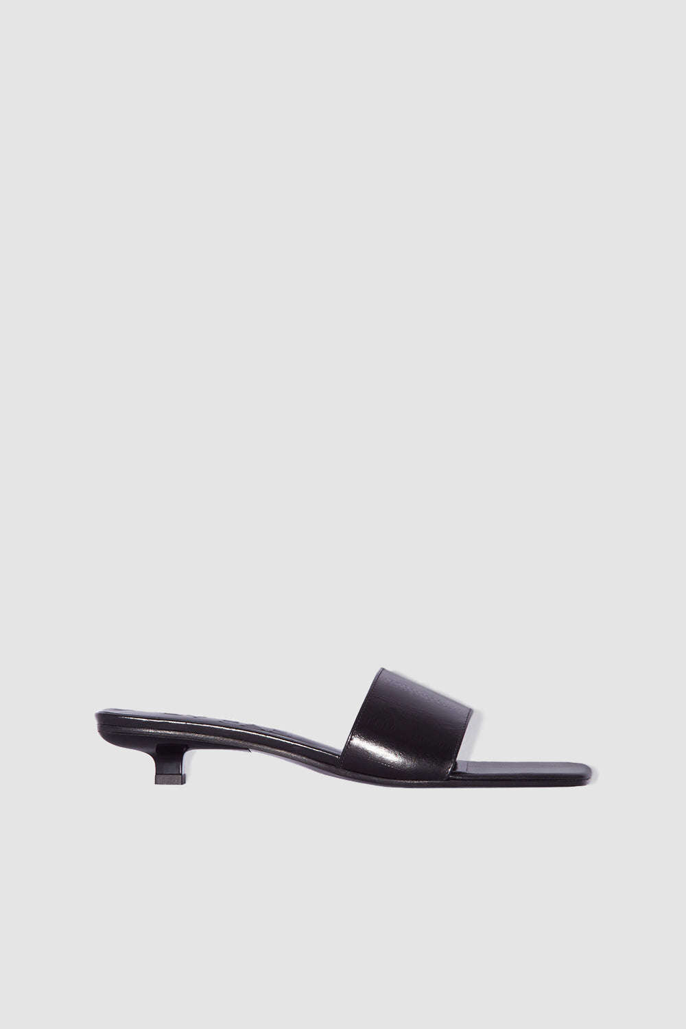 SHOES – BY FAR