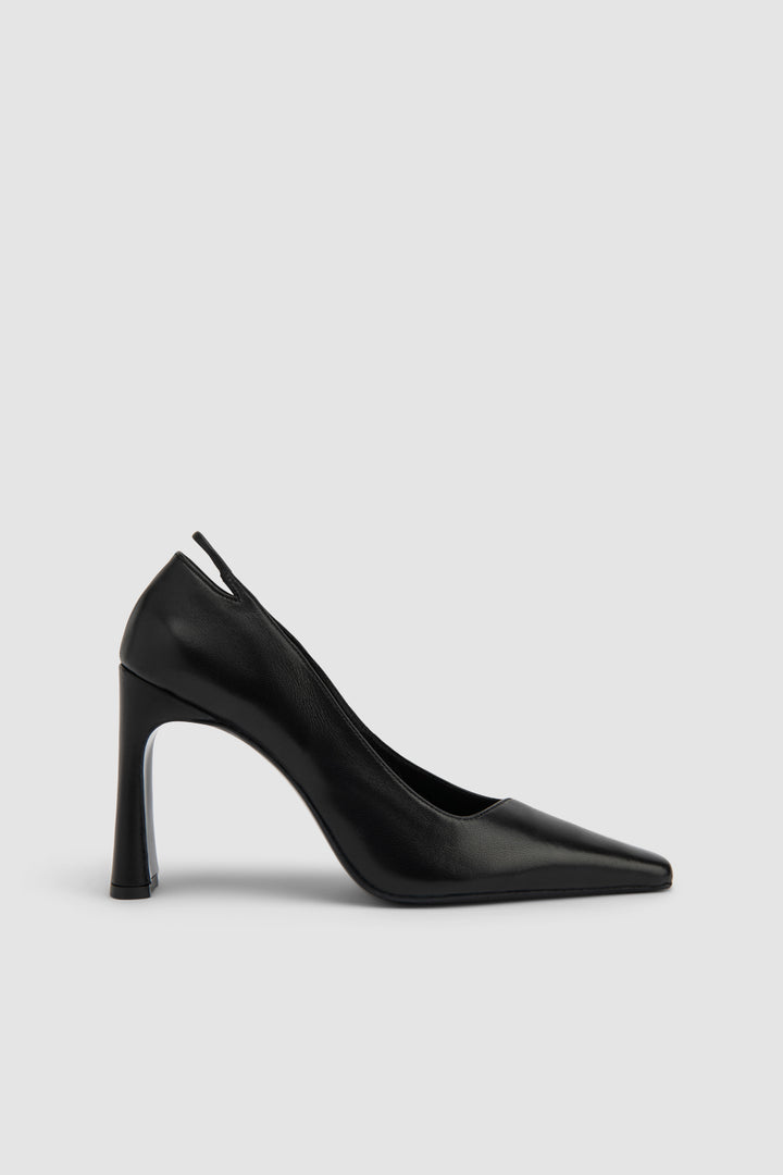 Diva Leather Pump