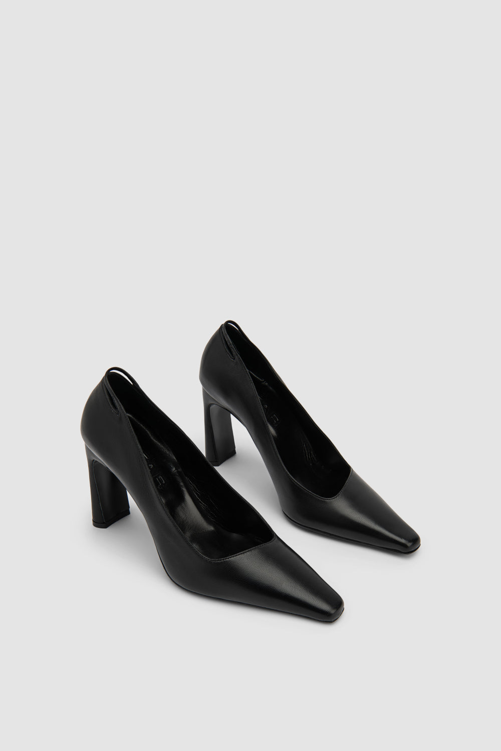 Diva Leather Pump