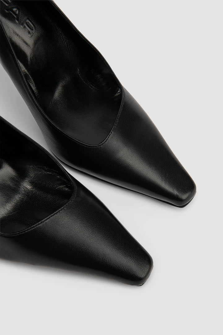 Diva Leather Pump