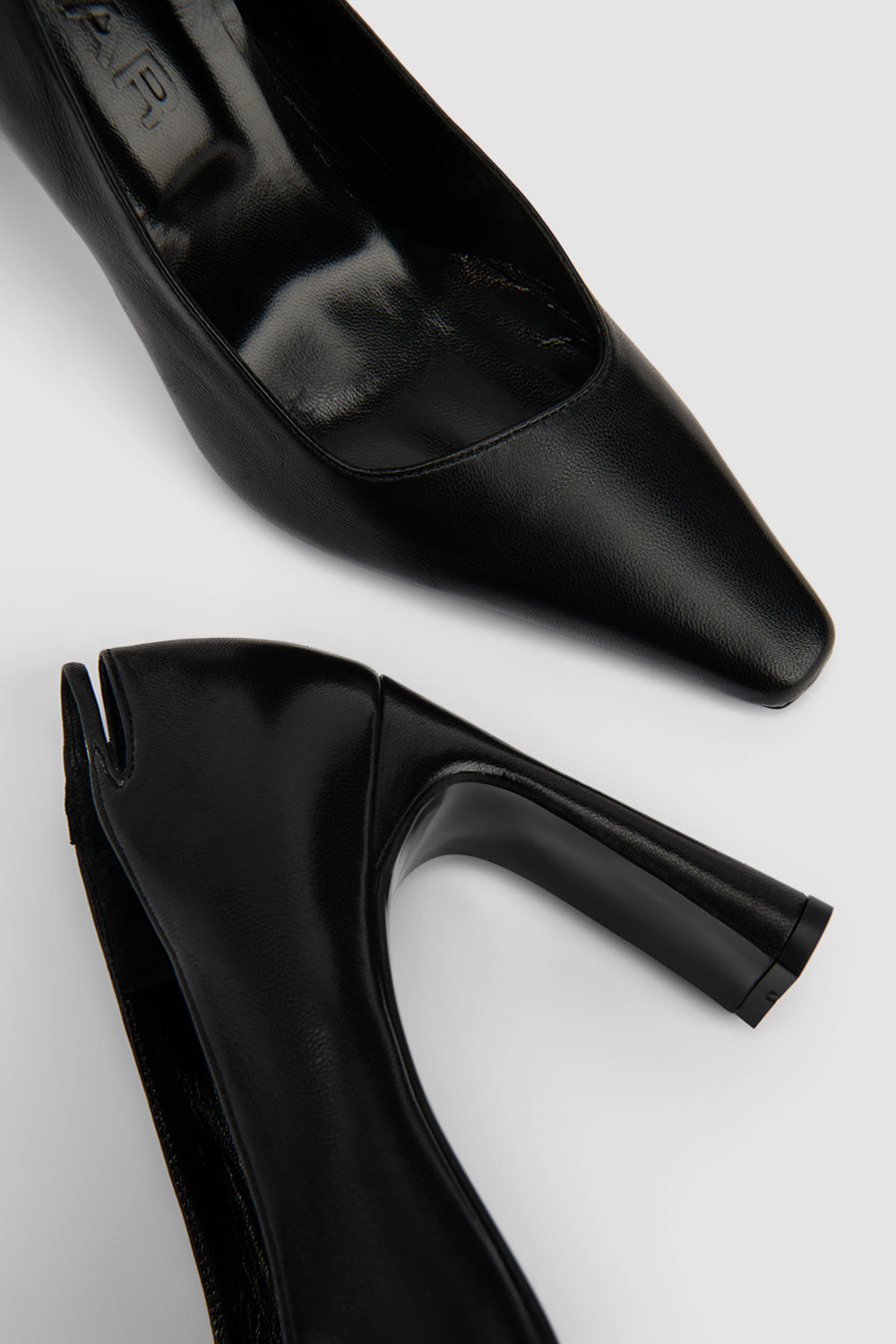 Diva Leather Pump