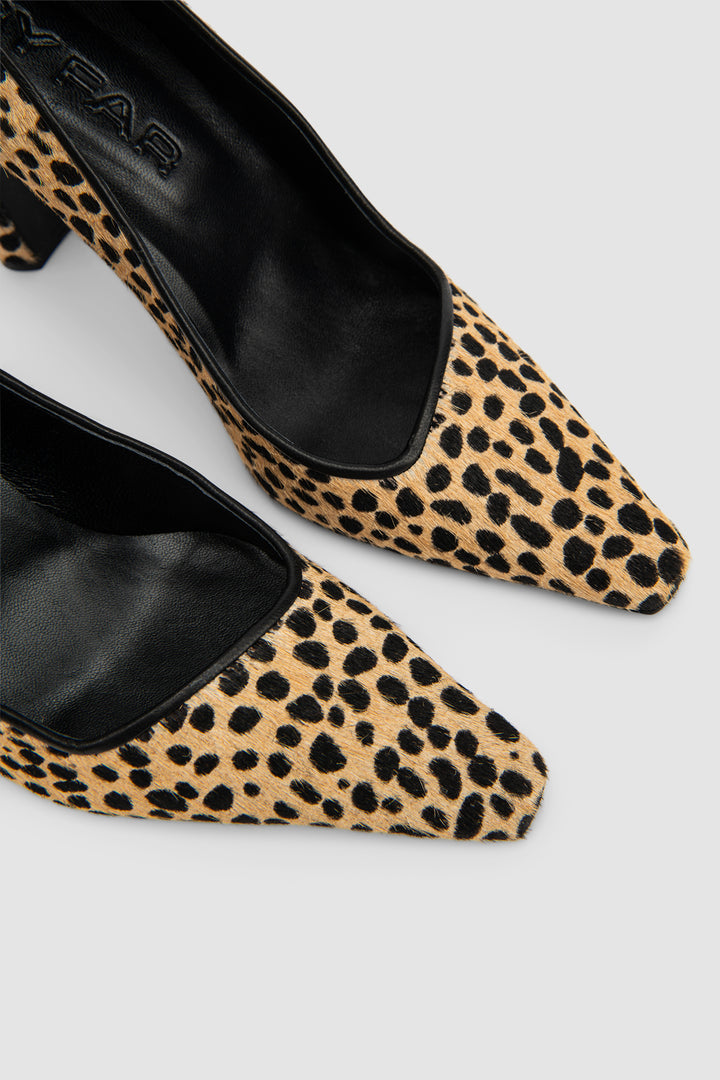 Diva Pony Hair Pump
