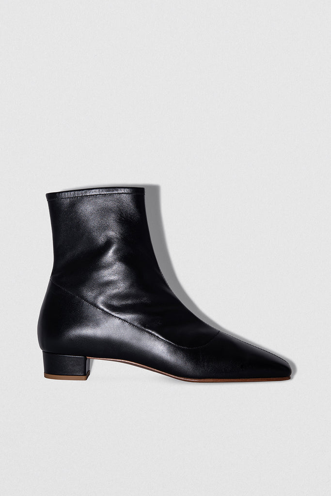 Este Boot Black Leather – BY FAR