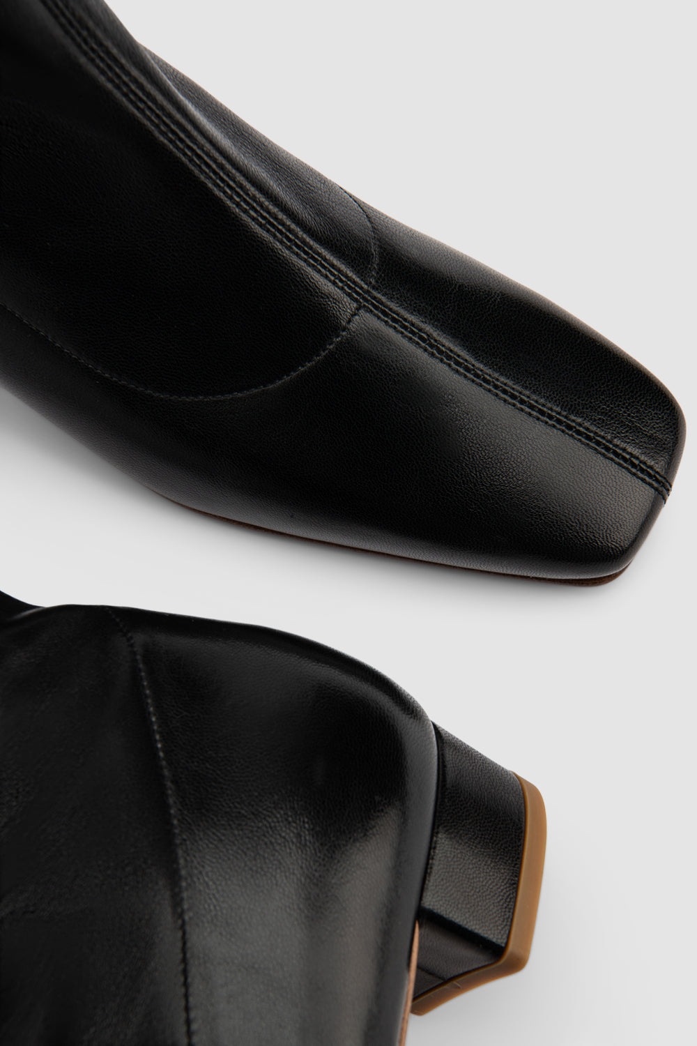 Este Black Leather Ankle Boot