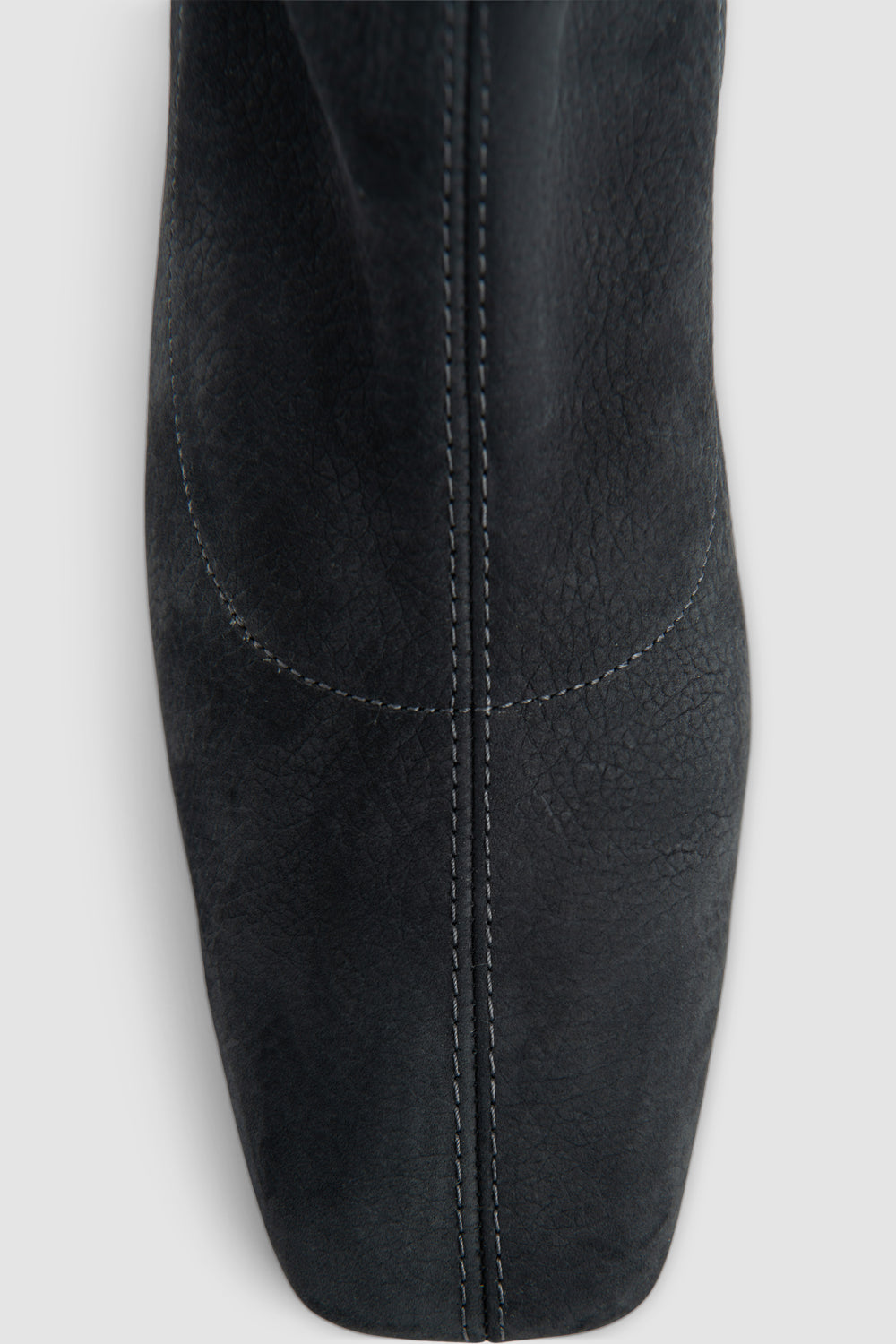 Este Nubuck Ankle Boot