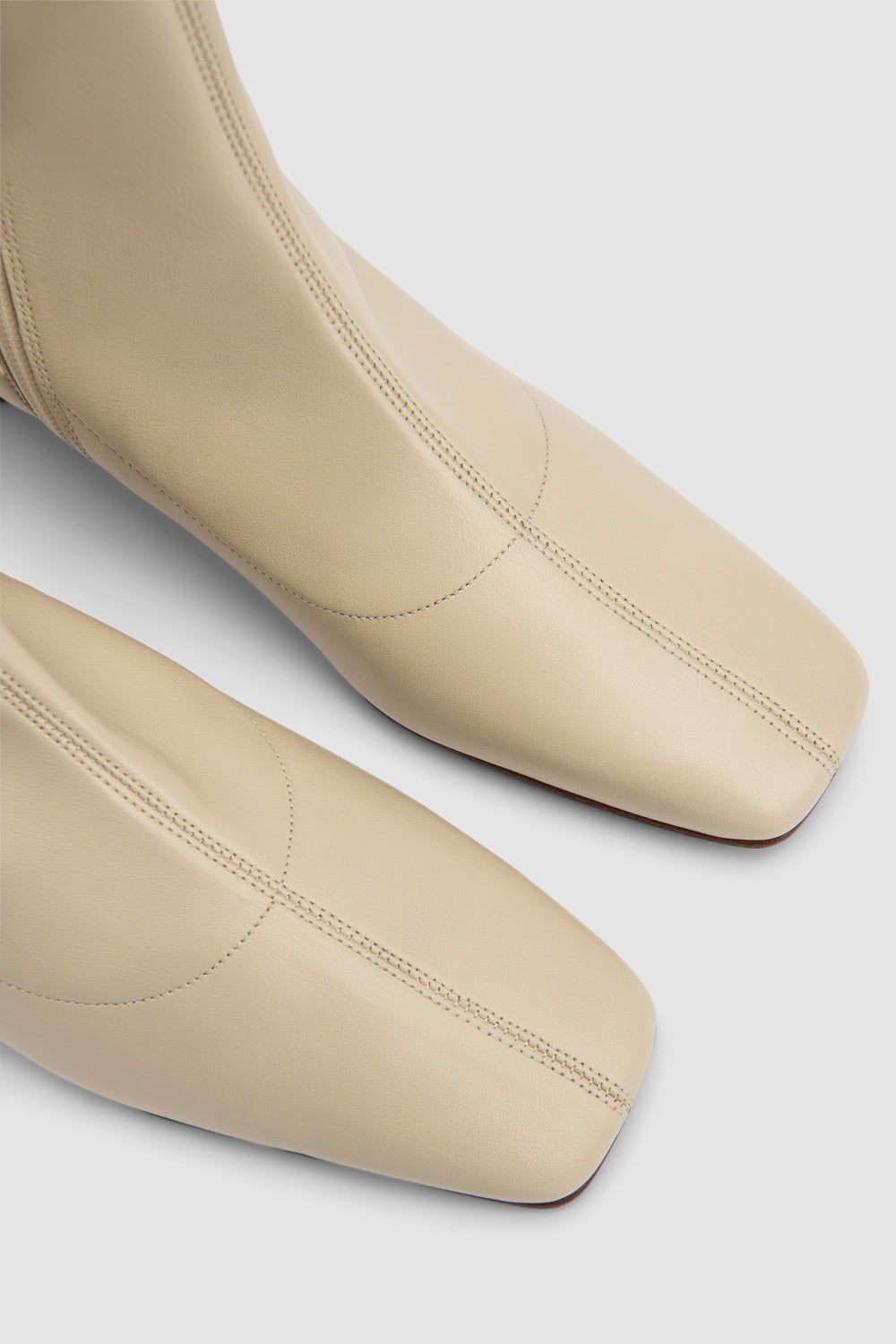 Este White Leather Ankle Boot