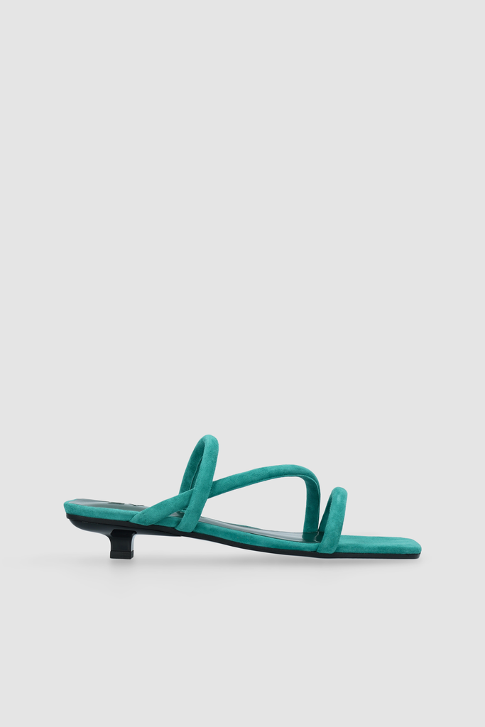 【PORTERNA】Modini fur sandals Aria Pony | Pony Hair Fur Criss-Cross Sandals - Christina