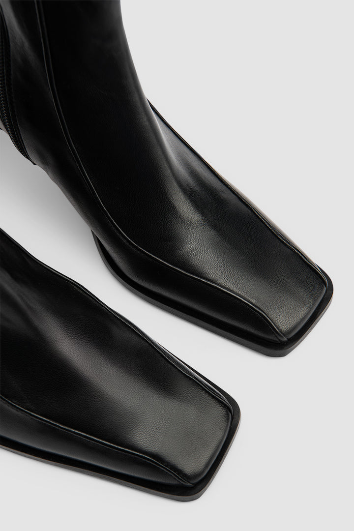 Nieves Ankle Boot Leather Ankle Boot