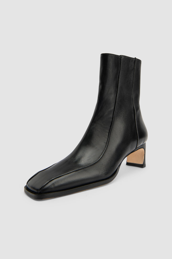 Nieves Ankle Boot Leather Ankle Boot