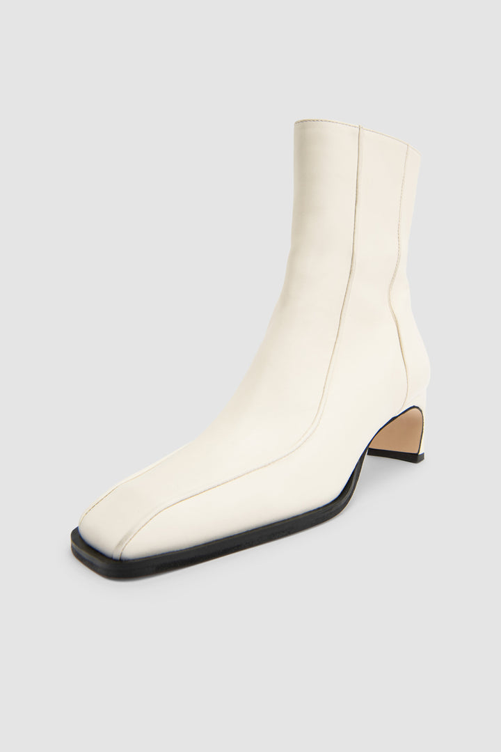 Nieves Ankle Boot Leather Ankle Boot