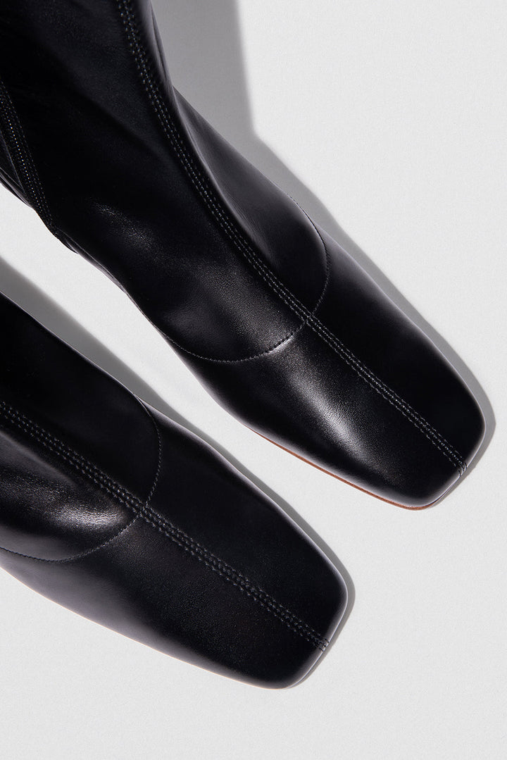 Este Black Leather Ankle Boot