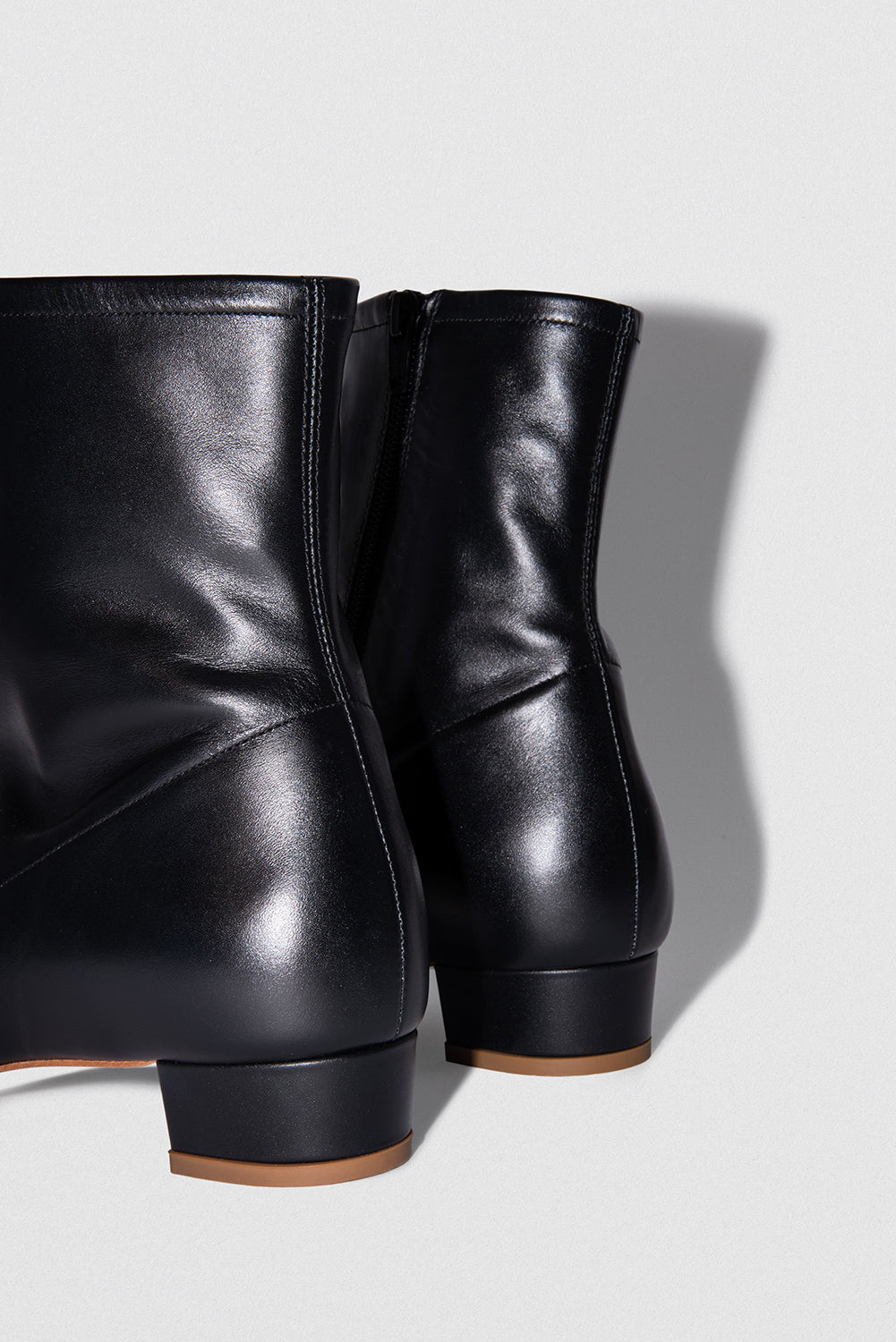 Este Black Leather Ankle Boot