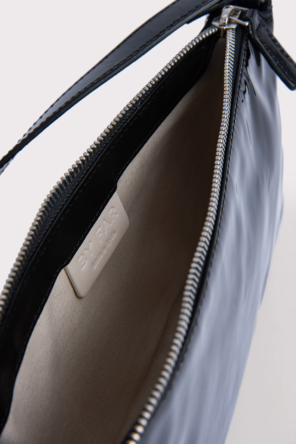 Rachel Black Patent Leather – BY FAR