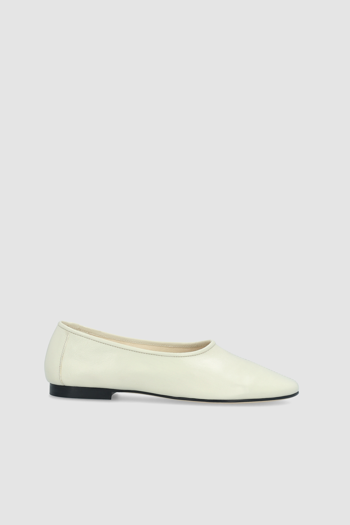 Prudence Limewash Creased Leather Ballet Flat