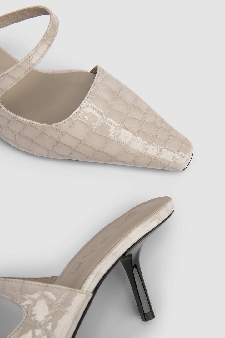 Serena Closed Toe Croco Embossed Mule