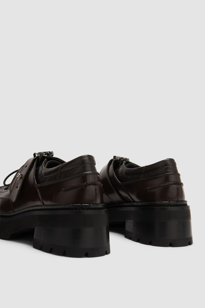 Yaka Creeper Ristretto Semi Patent Leather