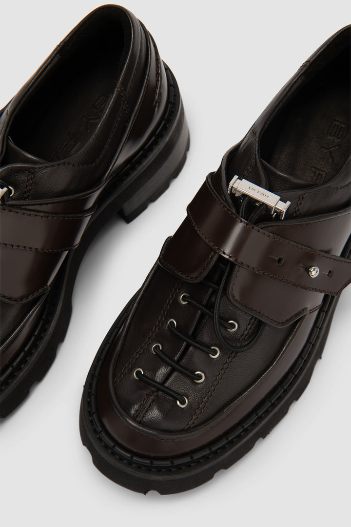 Yaka Creeper Ristretto Semi Patent Leather