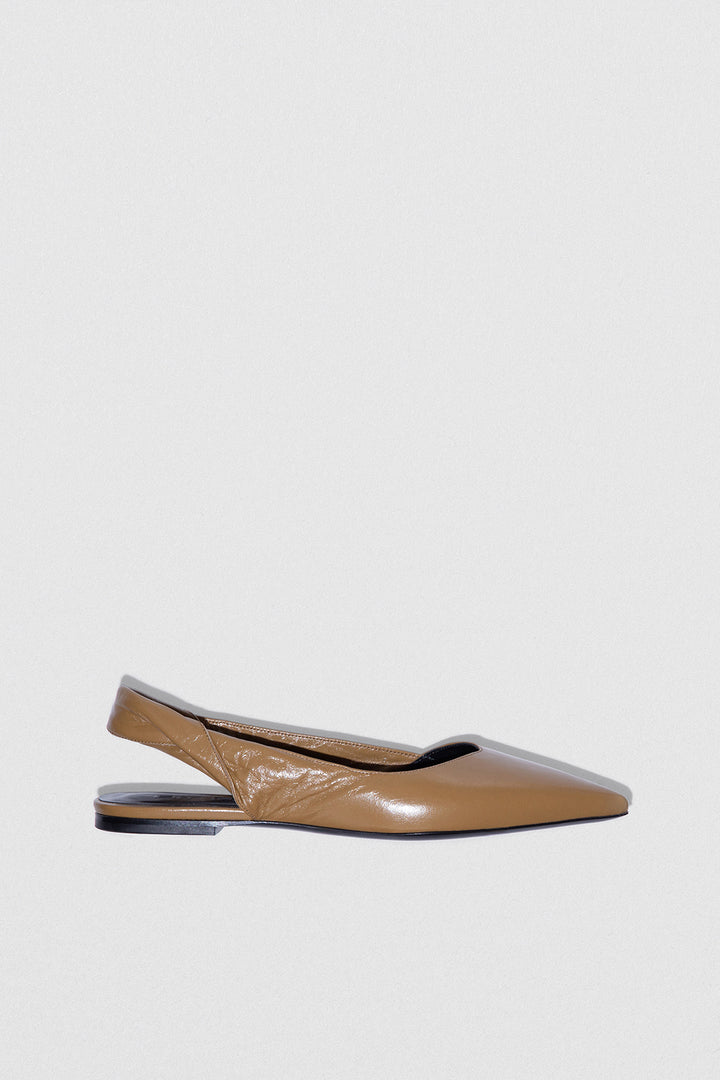 YASHA FLAT SPARROW CREASED LTR