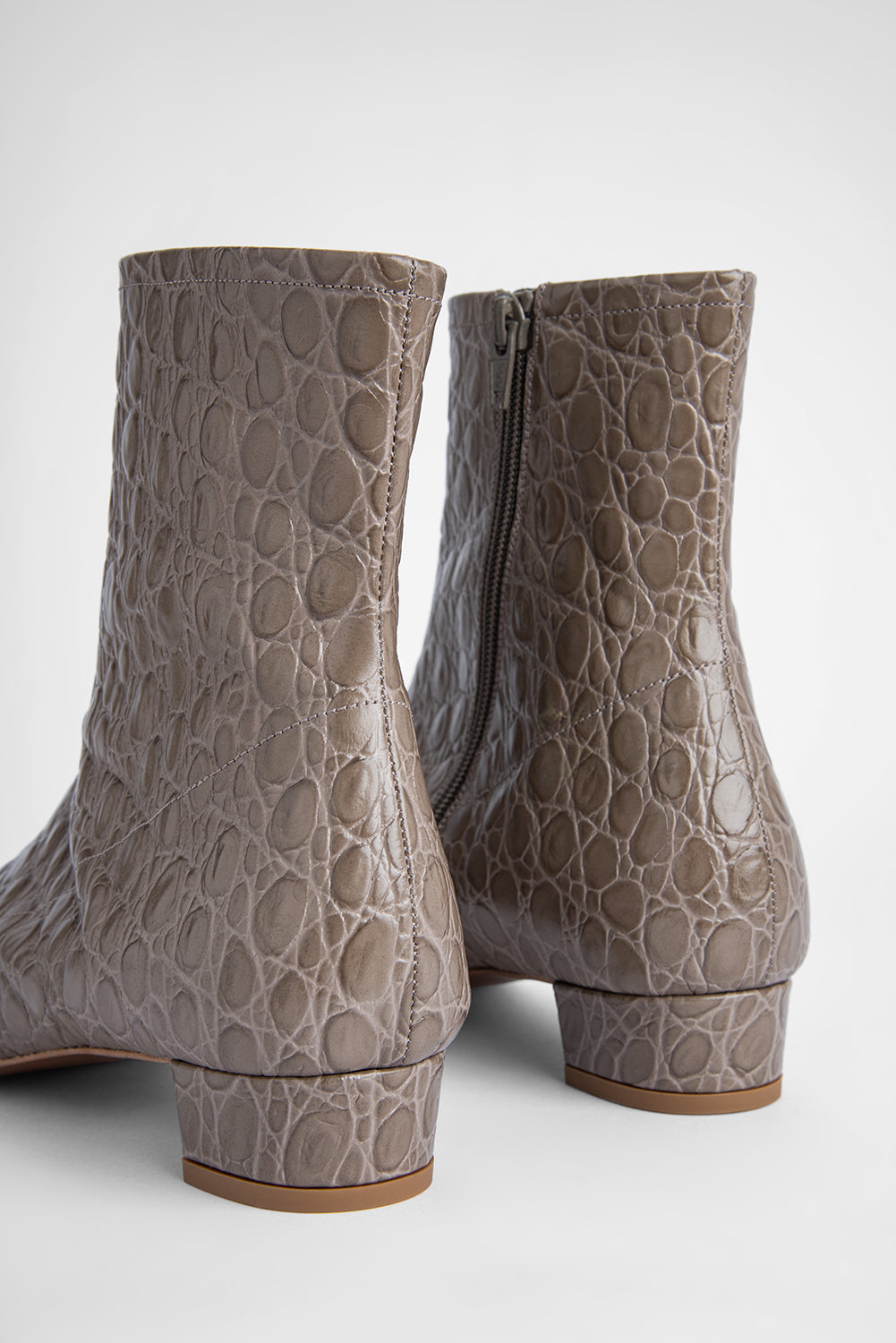 Este Boot Mud Circular Croco Embossed Leather