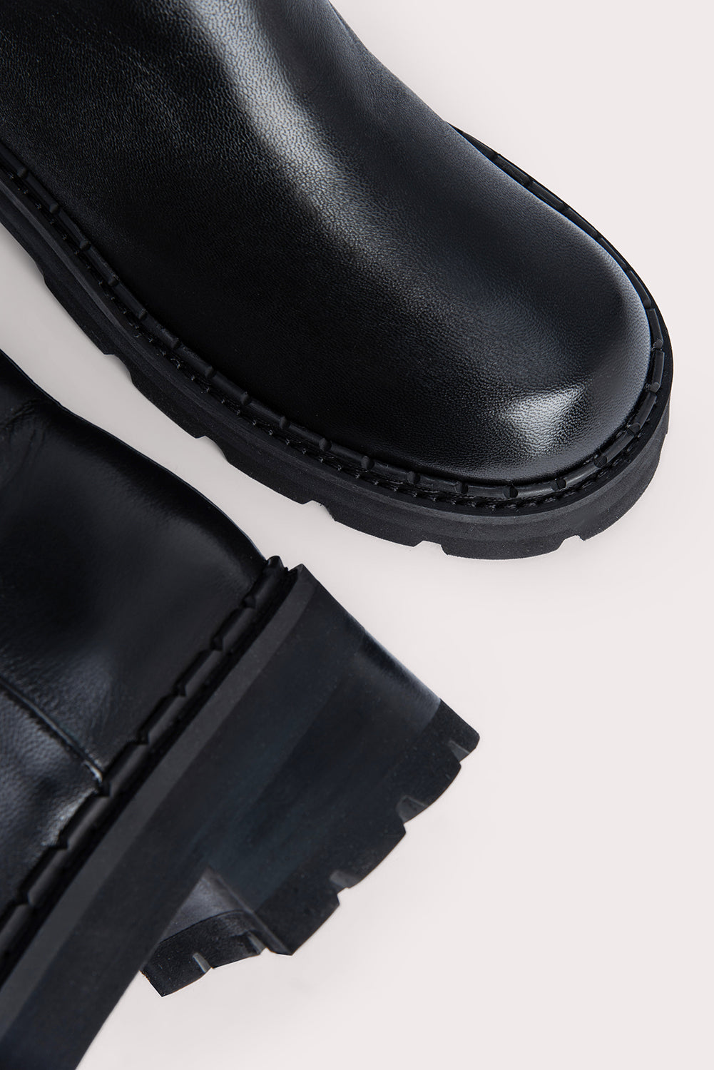 Russel Black Nappa Leather